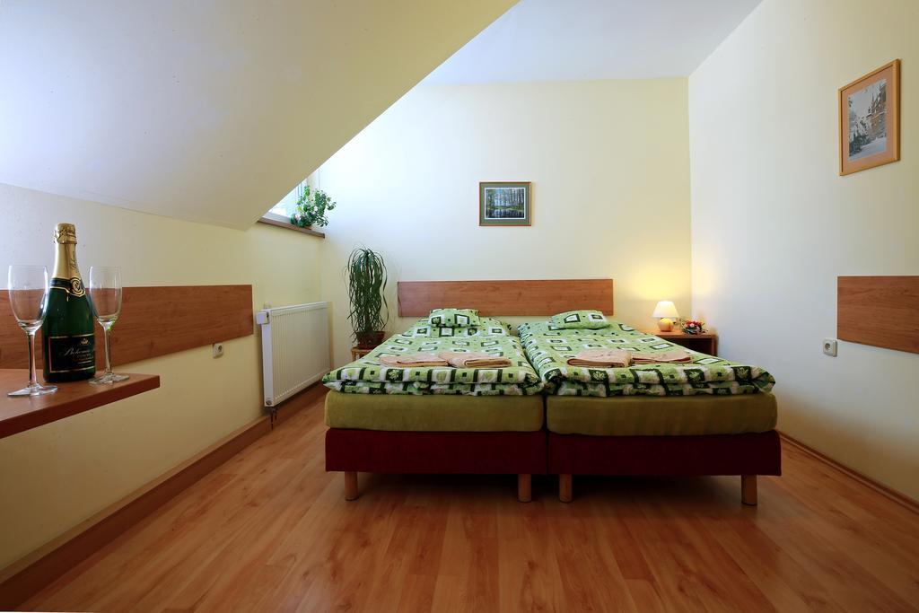 Wellness Pod Rozhlednou 3*