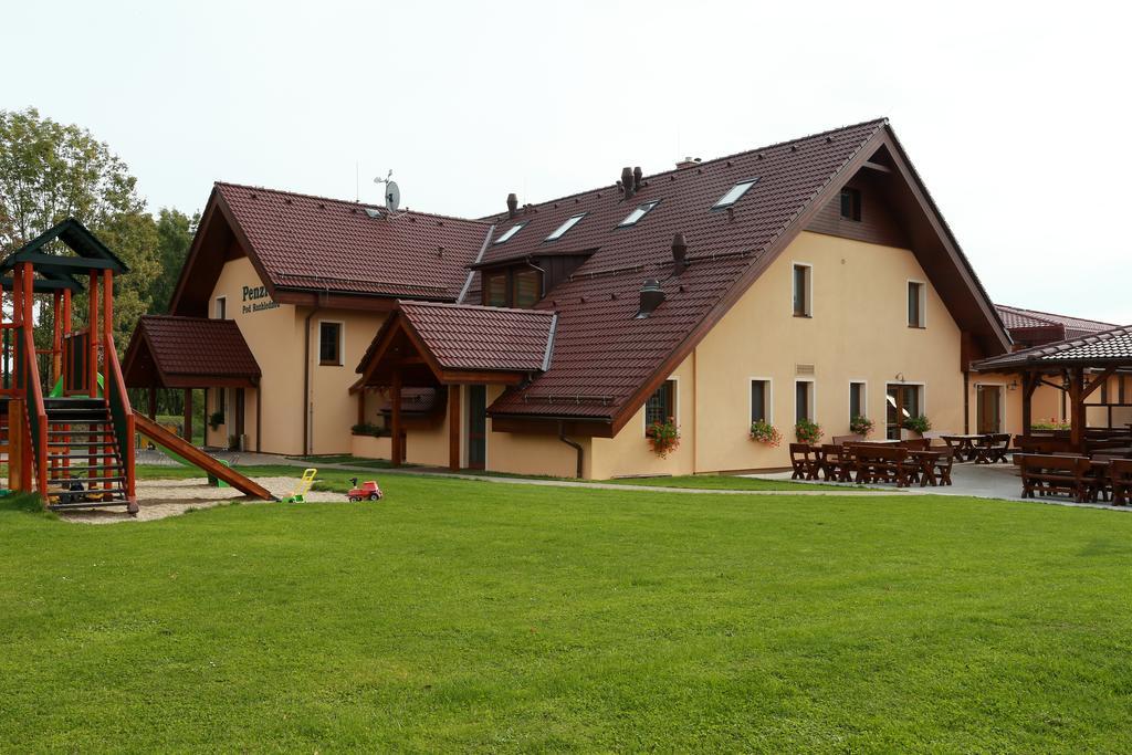 Wellness Pod Rozhlednou Pensión 3*